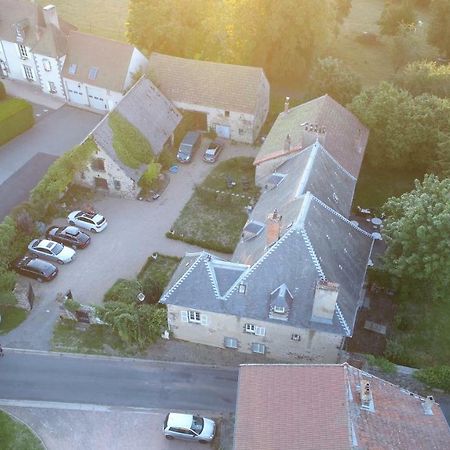 La Bromontoise Chambres D'Hotes Pontgibaud Exteriör bild