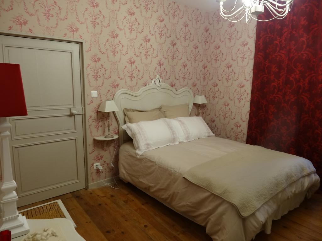 La Bromontoise Chambres D'Hotes Pontgibaud Exteriör bild