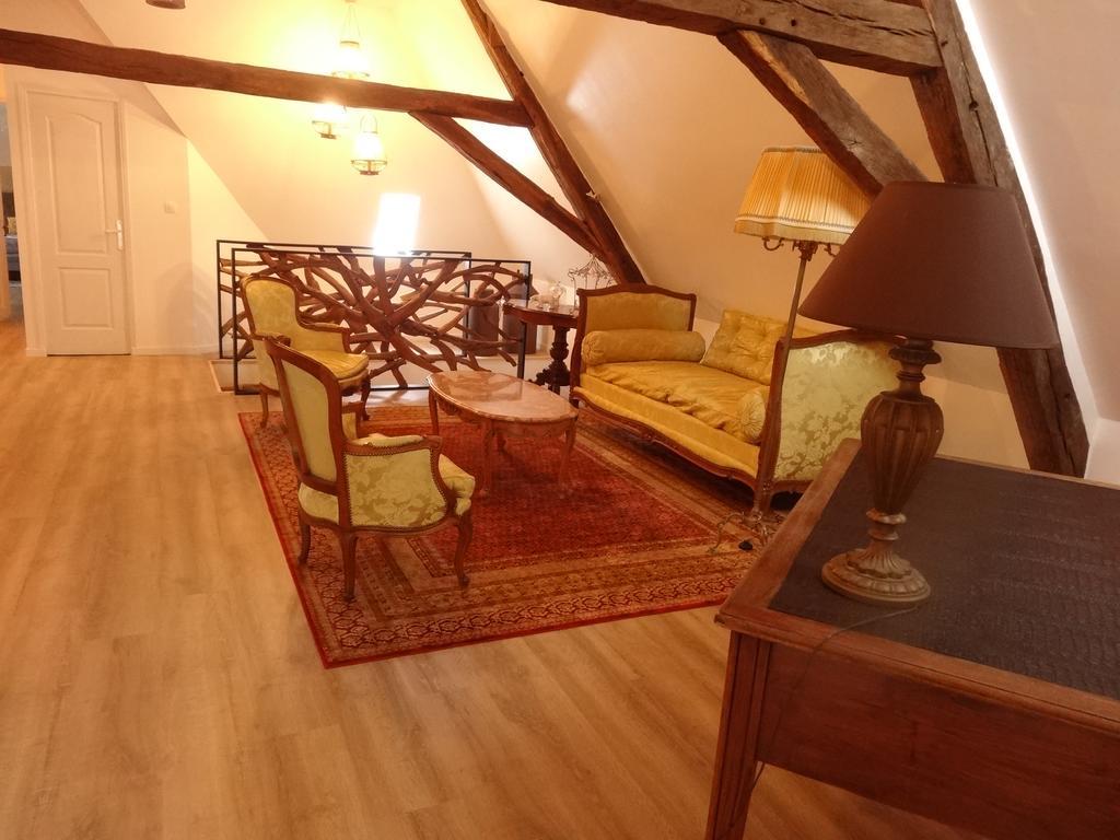 La Bromontoise Chambres D'Hotes Pontgibaud Exteriör bild
