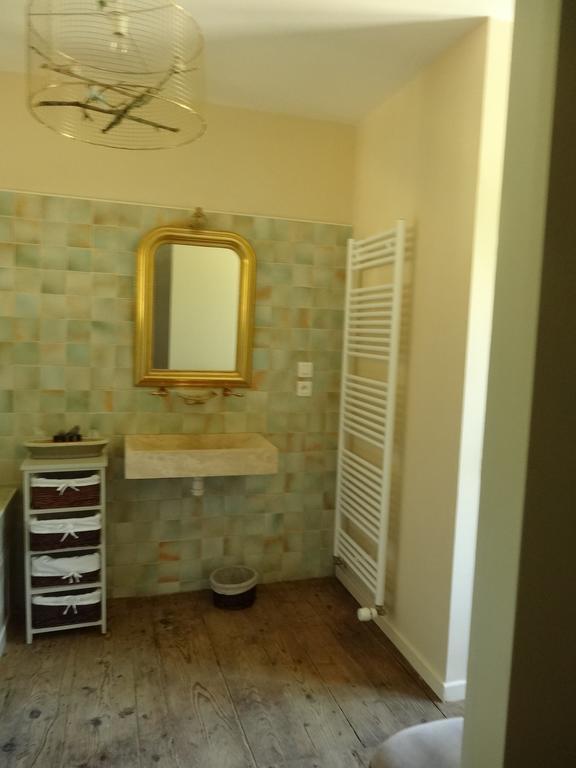 La Bromontoise Chambres D'Hotes Pontgibaud Exteriör bild